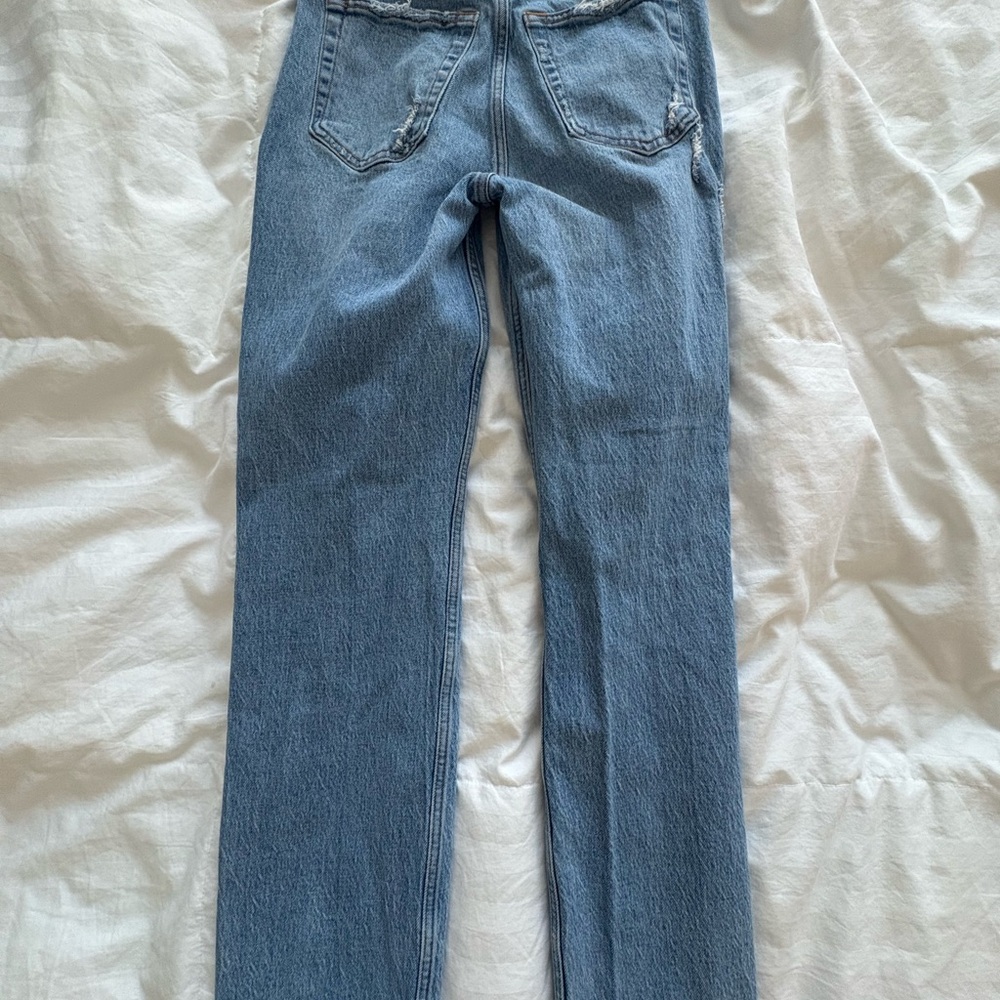 Abercrombie & Fitch Straight-Leg Jeans in Medium Blue Wash